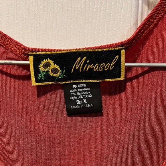 2 pc - Elegant Black and Gold Patterned Midi Skirt with matching tank - Picture 5 of 5